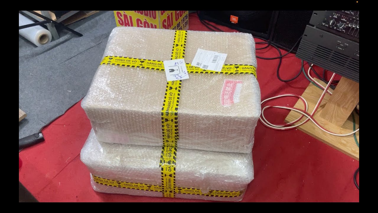 Khui 2 Kiện Hàng Bãi Với 2 Món Hàng Được Rất Nhiều Bác Săn Đón Tại Sang Audio
