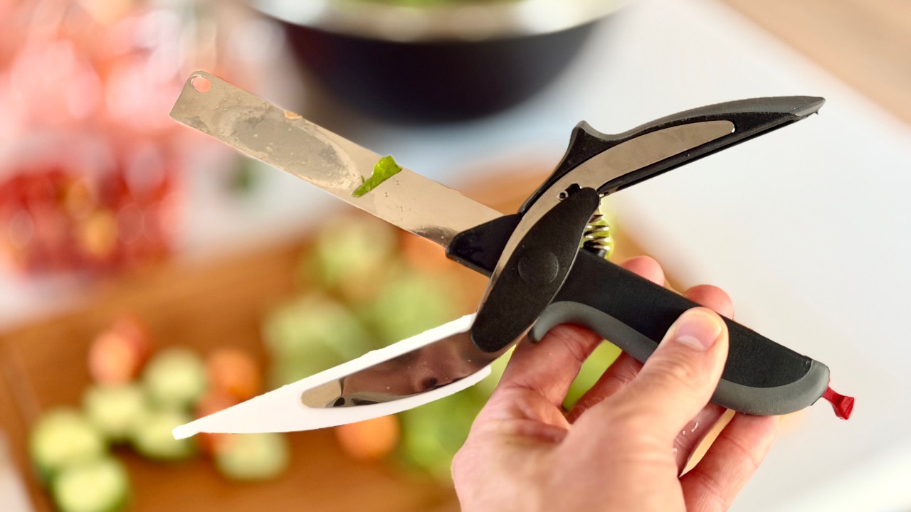 LIBERHAUS 2-in-1 Food Scissors Review: Built-In Cutting Board “Tomato Knife” (9.5”)