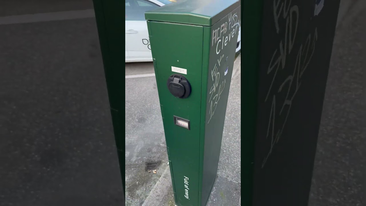 Как зарядить электромобиль с помощью Clever?! #Clever #электромобиль #зарядка #как