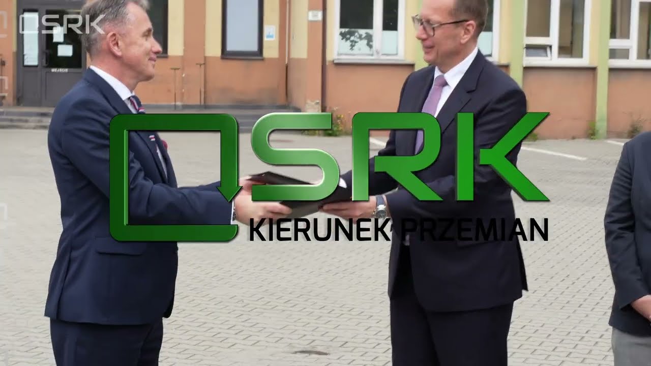 WSP&Oacute;LNIE DLA ROZWOJU
