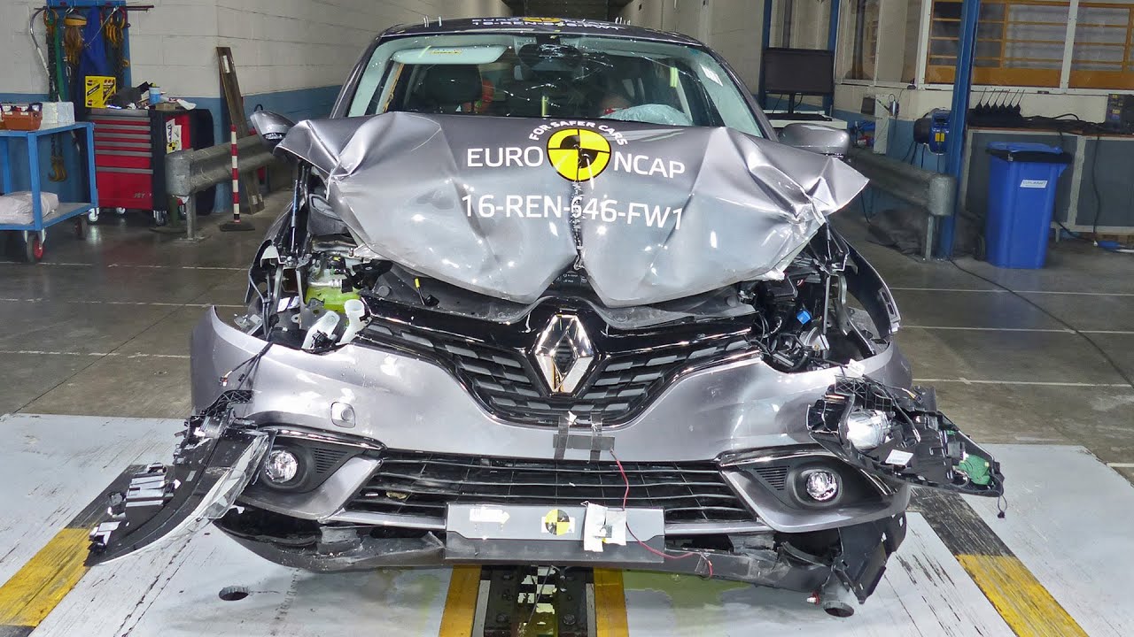 Renault Scenic 2016 - Crash Test