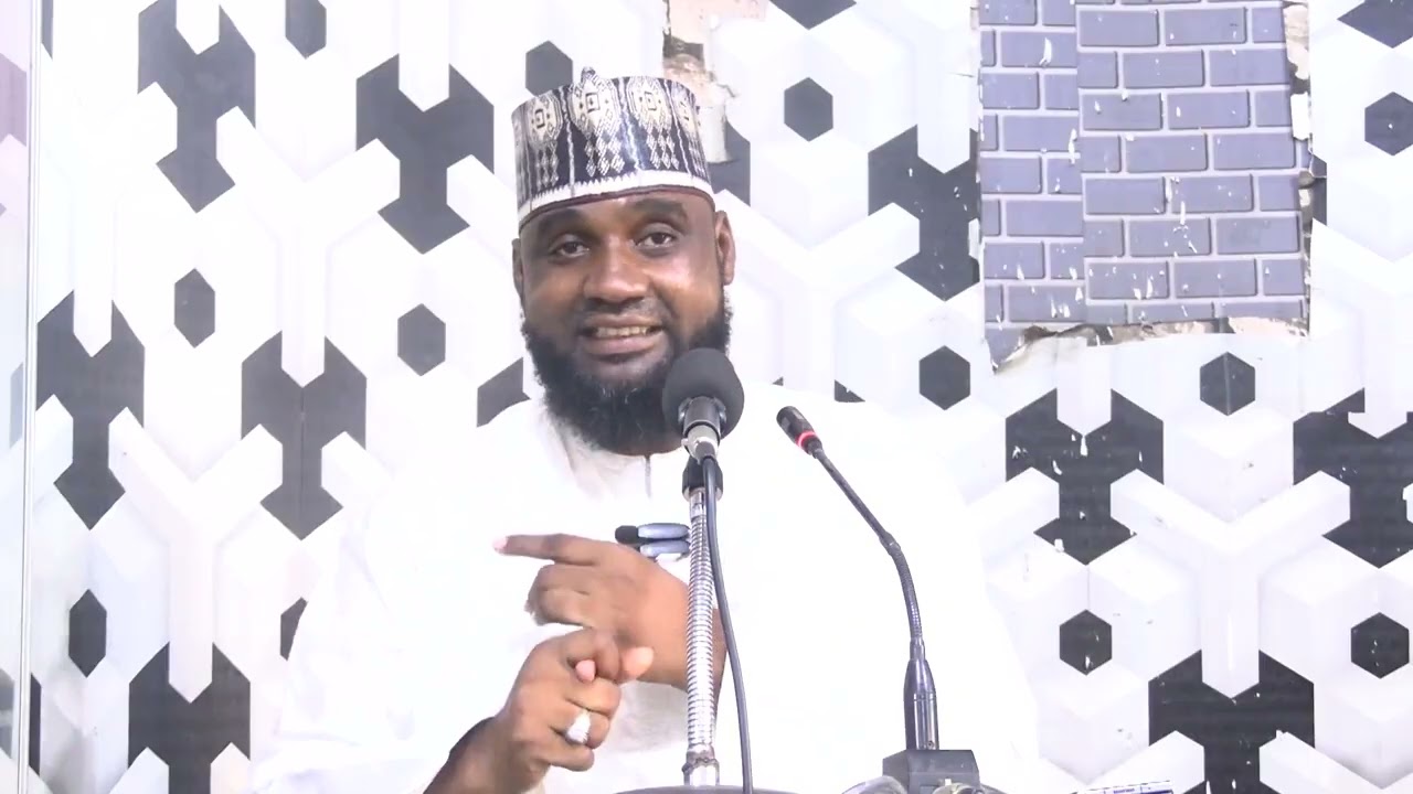 KHOUTBA CHEIKH NOUH ABOUBACAR MASDJID ABOU OUBEIDA ADEWI LOME TOGO 