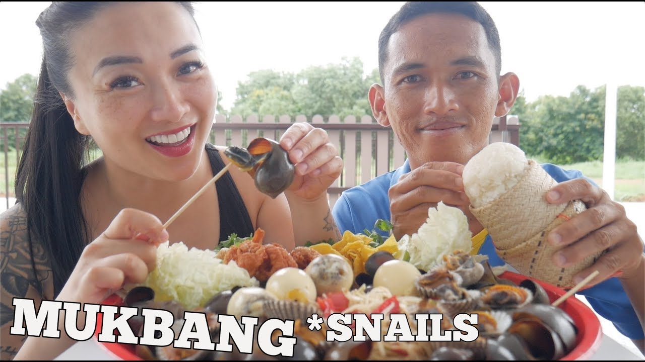 GIANT Snails + Spicy Papaya SALAD EXOTIC FOOD MUKBANG *LETS EAT | SASVlogs & Tong พากิน (ENG SUBS)