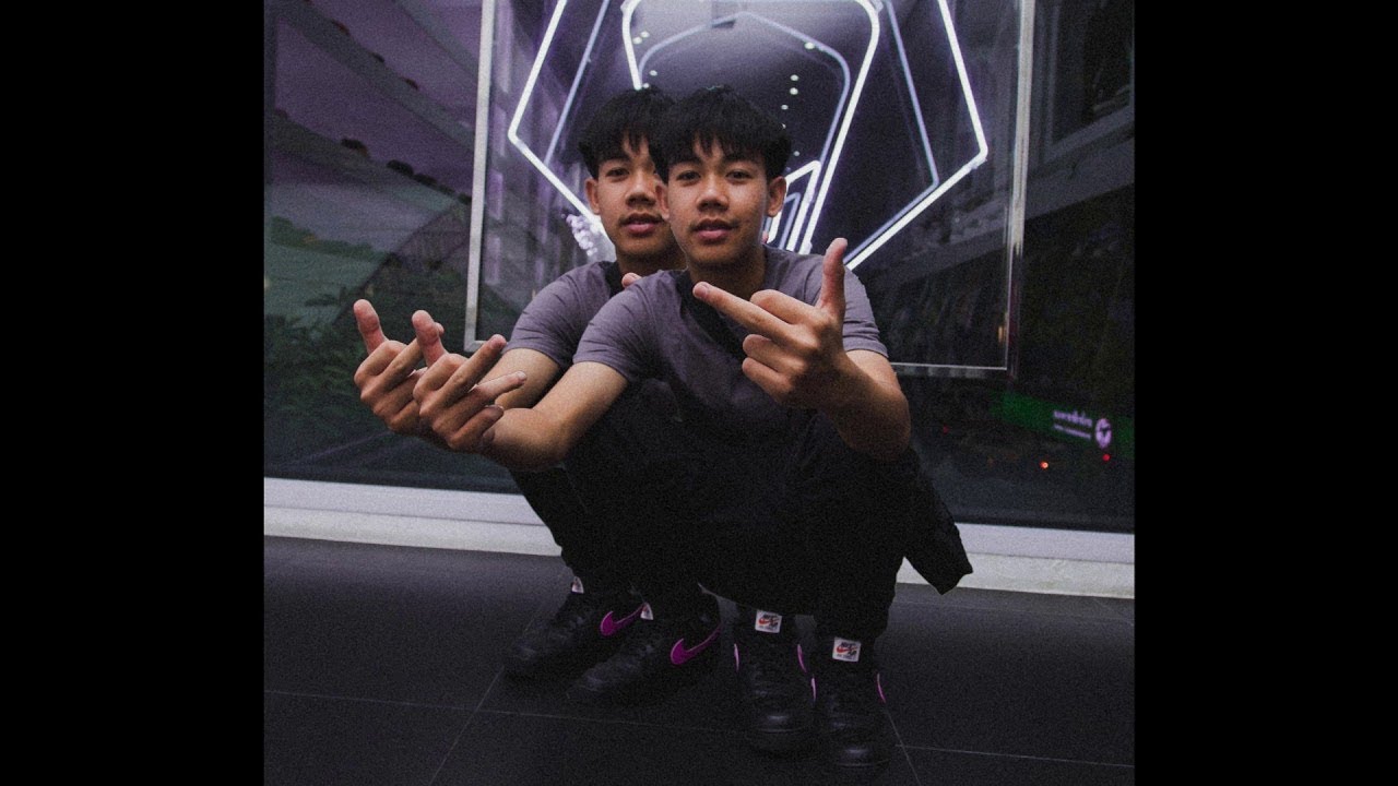 1MILL&1900BUBBLEGUM - เหมือนแต่ก่อน [Prod. Loesoe]