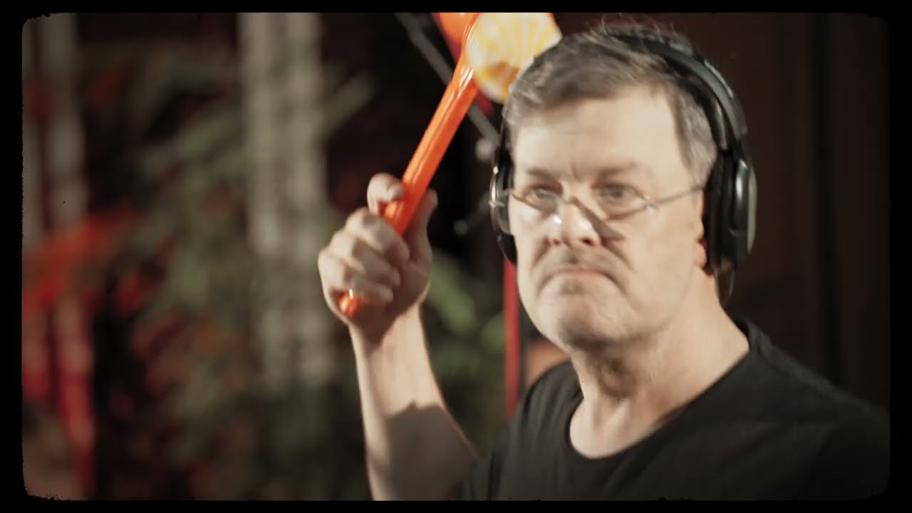 Luukku 22. RNO: RUDOPH THE RED-NOSED REINDEER MAMBO