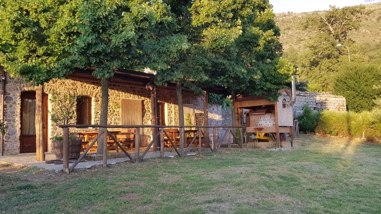 Agriturismo Masseria Campolerose, Camere e Ristorante a Viggianello nel Parco Nazionale del Pollino