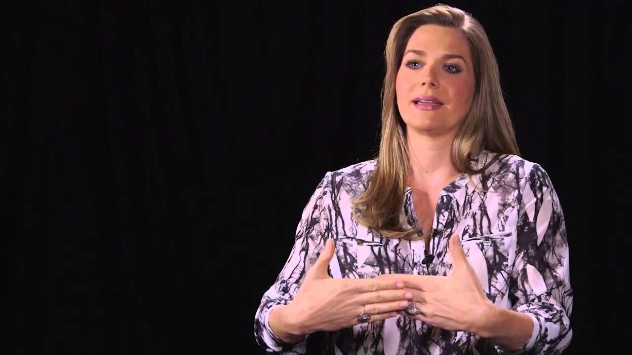 @Sonya_Smith es Cayetana Belmonte del Junco en Tierra De Reyes