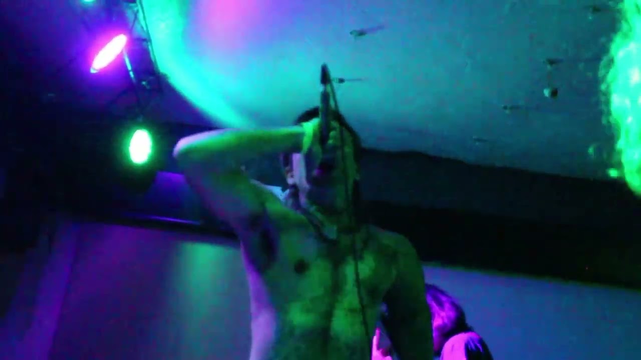 Leer LIVE, Cafe Colonial 12/7/25