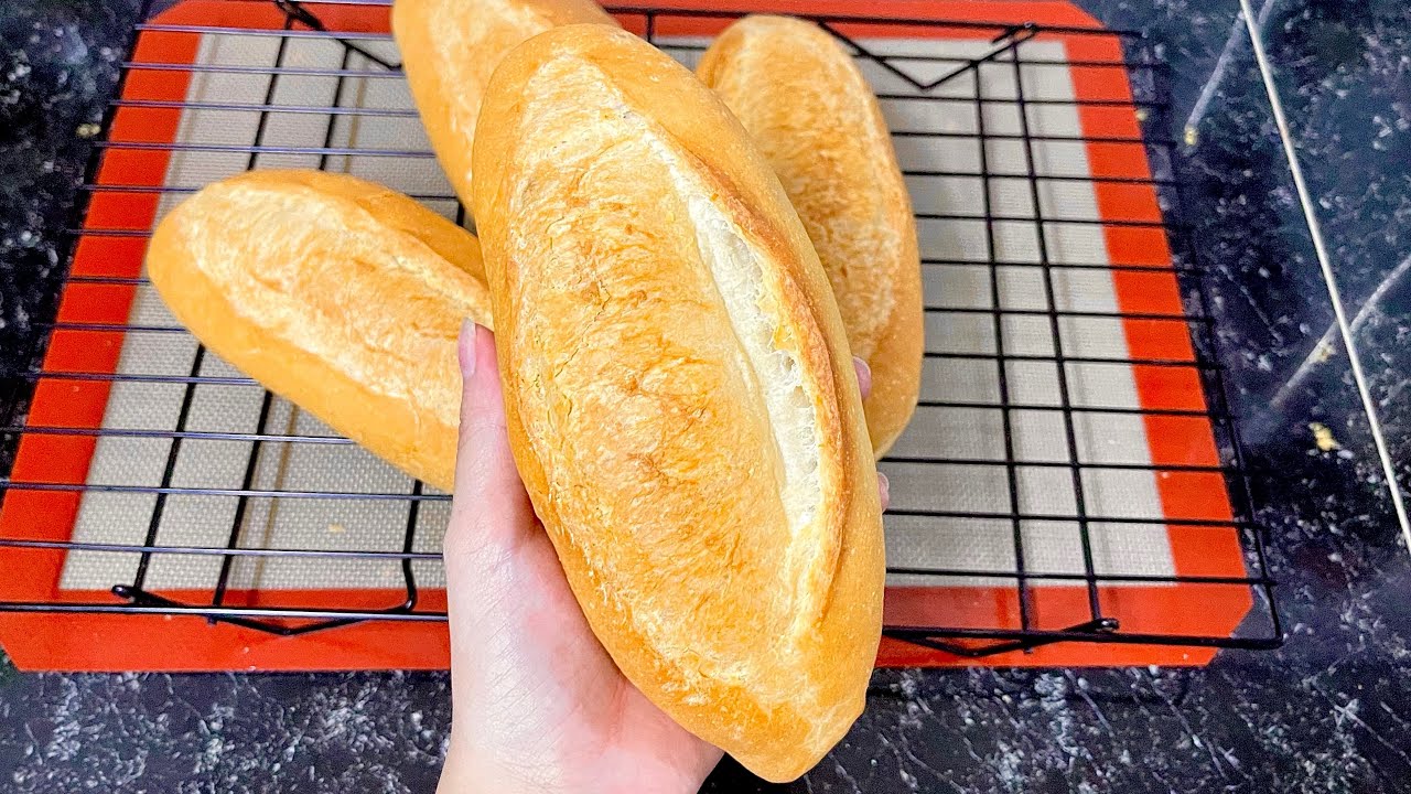 Cách Làm Bánh Mì Việt Nam Cấp Tốc chỉ Ủ Bột 1 lần - Không phụ gia, Không khuôn nướng