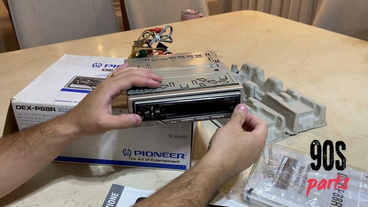 Unboxing Pioneer DEX-P88R @90sparts