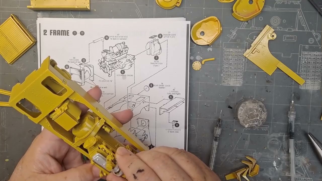 My Build of the AMT Construction Dozer Part 2