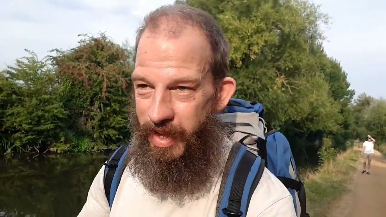 Walking the Kennet & Avon Canal. Part One. Reading to Newbury