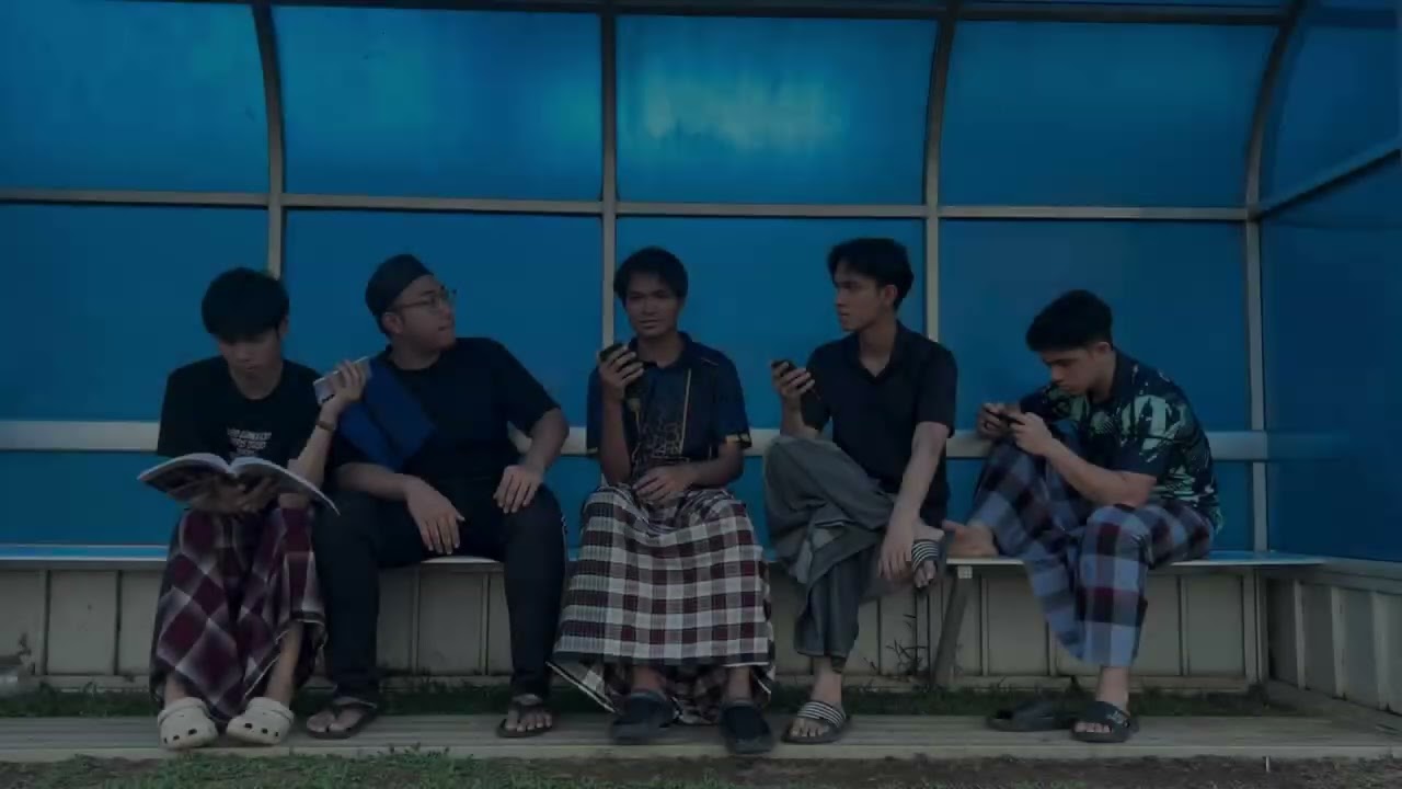 Vlog - Race, Ethnicity, and Economic Stereotypes in Malaysia (Intercultural Communication)