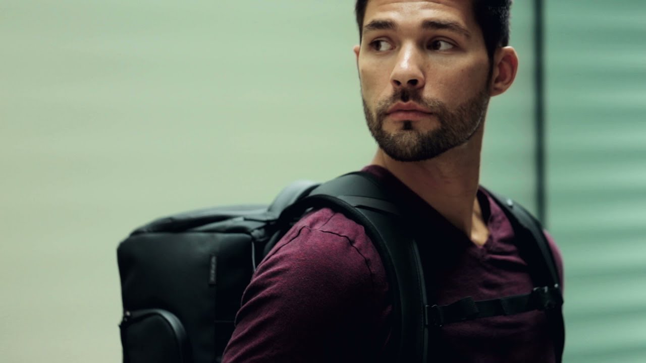 THE GOMATIC - 30L TRAVEL BAG