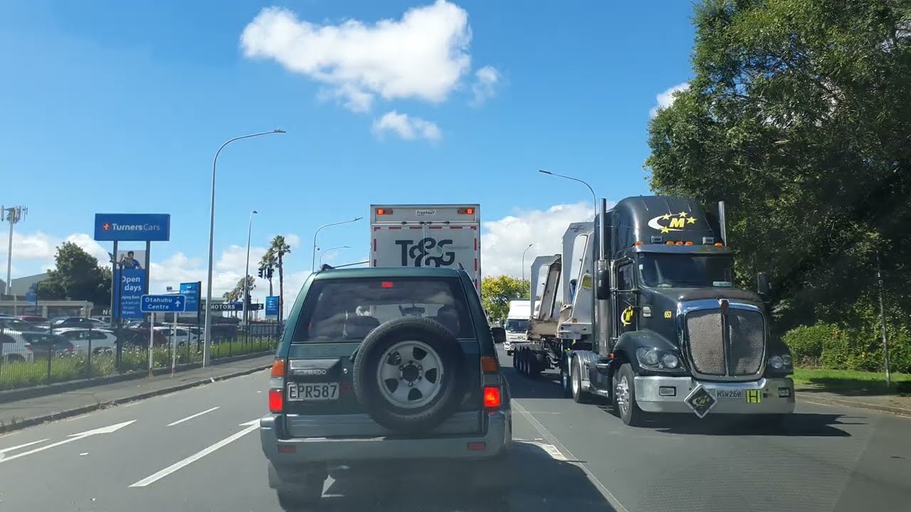 Mt Wellington To Sylvia Park: Auckland: Real Time POV Drive