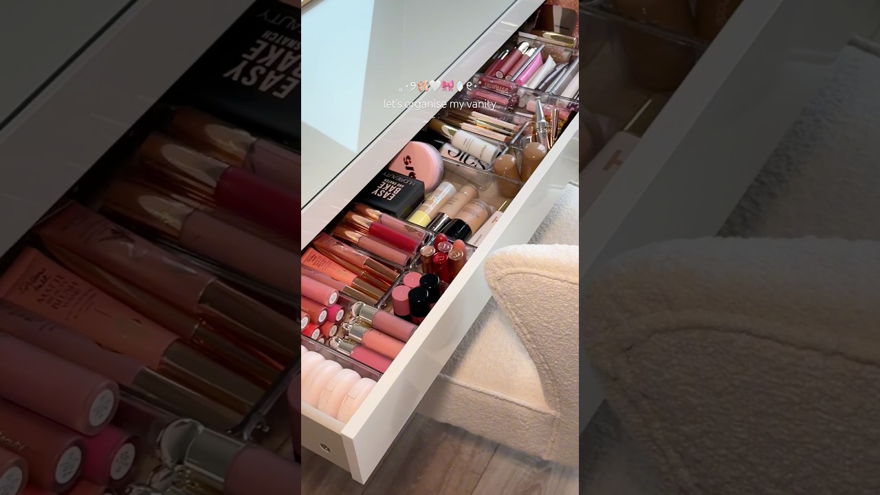 organise my vanity 🎀 #makeup #organization #vanity #organizewithme #asmr #asmrsounds
