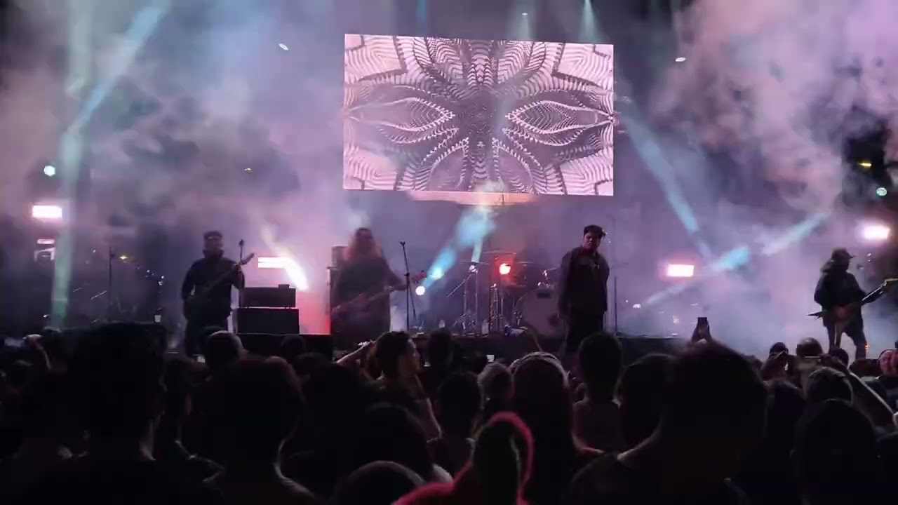 Sekumpulan Orang Gila - Second Voyage - live at Baybeats 1 Nov 2025