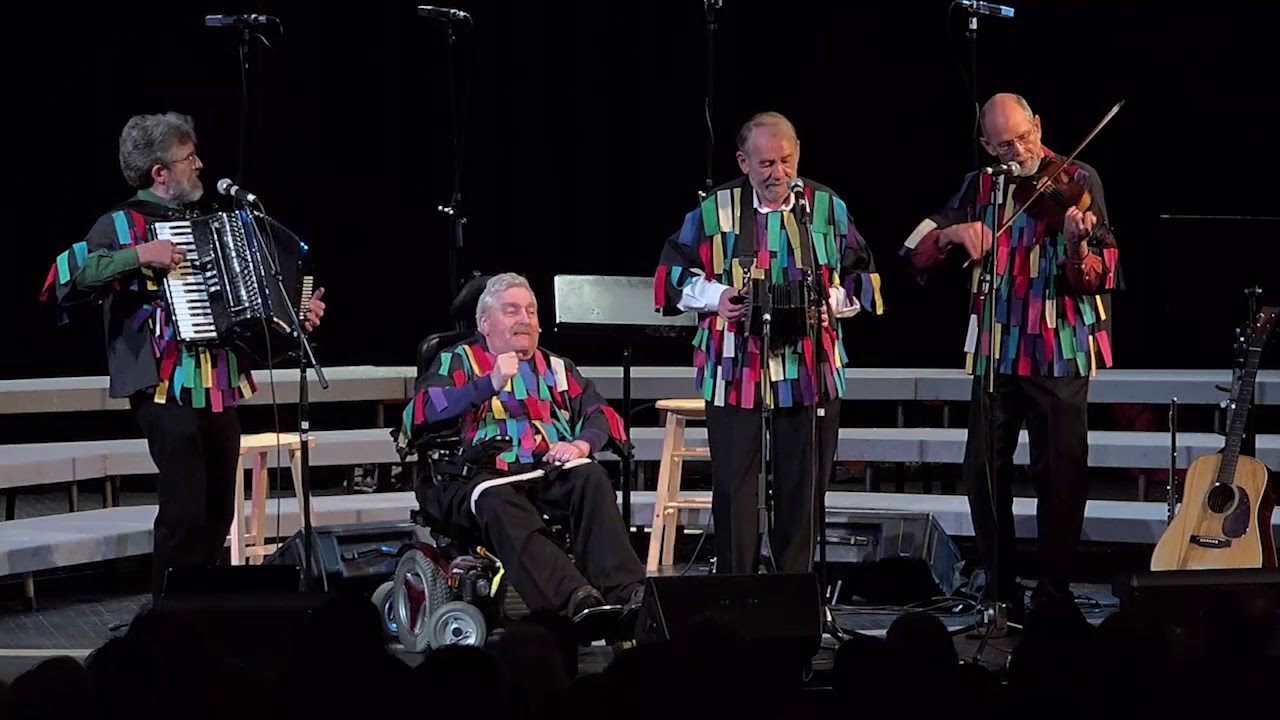 Nowell Sing We Clear sings Chariots at By the People Concert