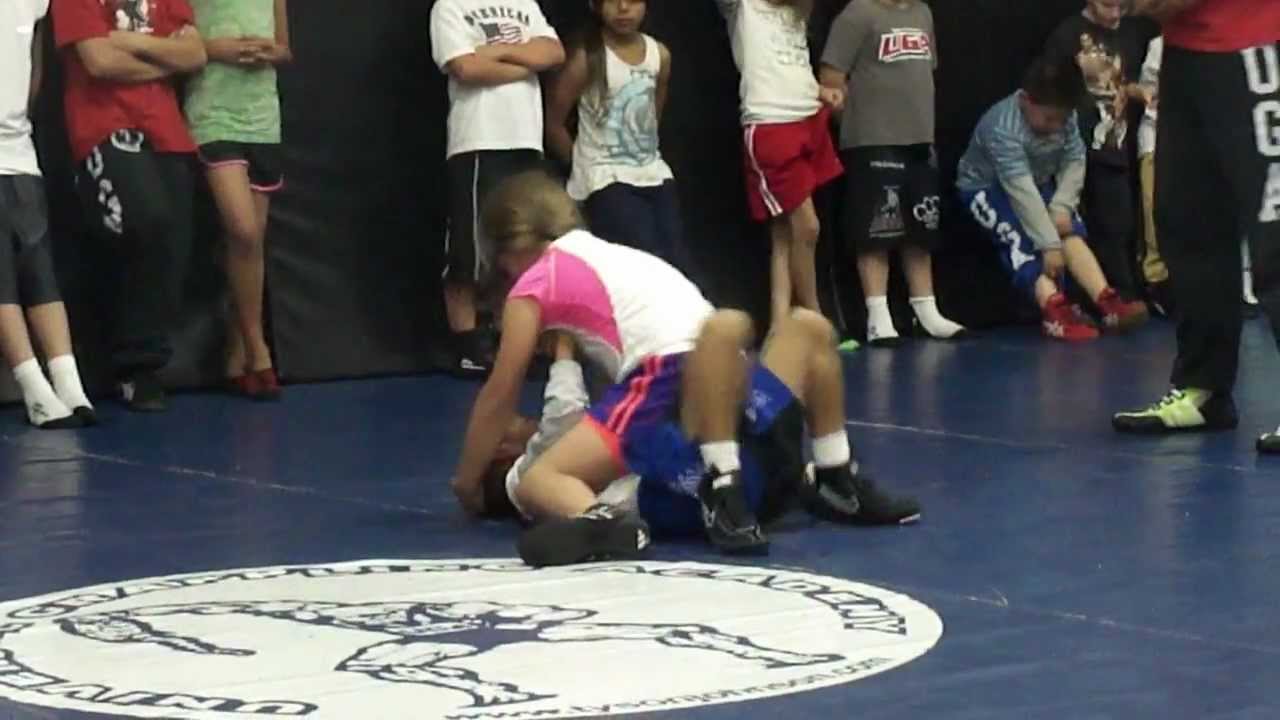 UGA KIDS GRAPPLING DAISY VS. GIOVANNI 10/25/12