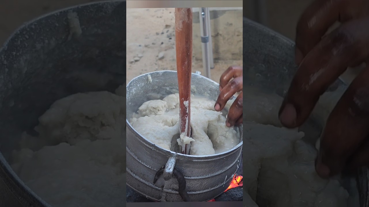 How To Prepare Akple #ghanafood #akple #food #ghanafoodrecipe  #viralfood #shorts #ghanaianfood