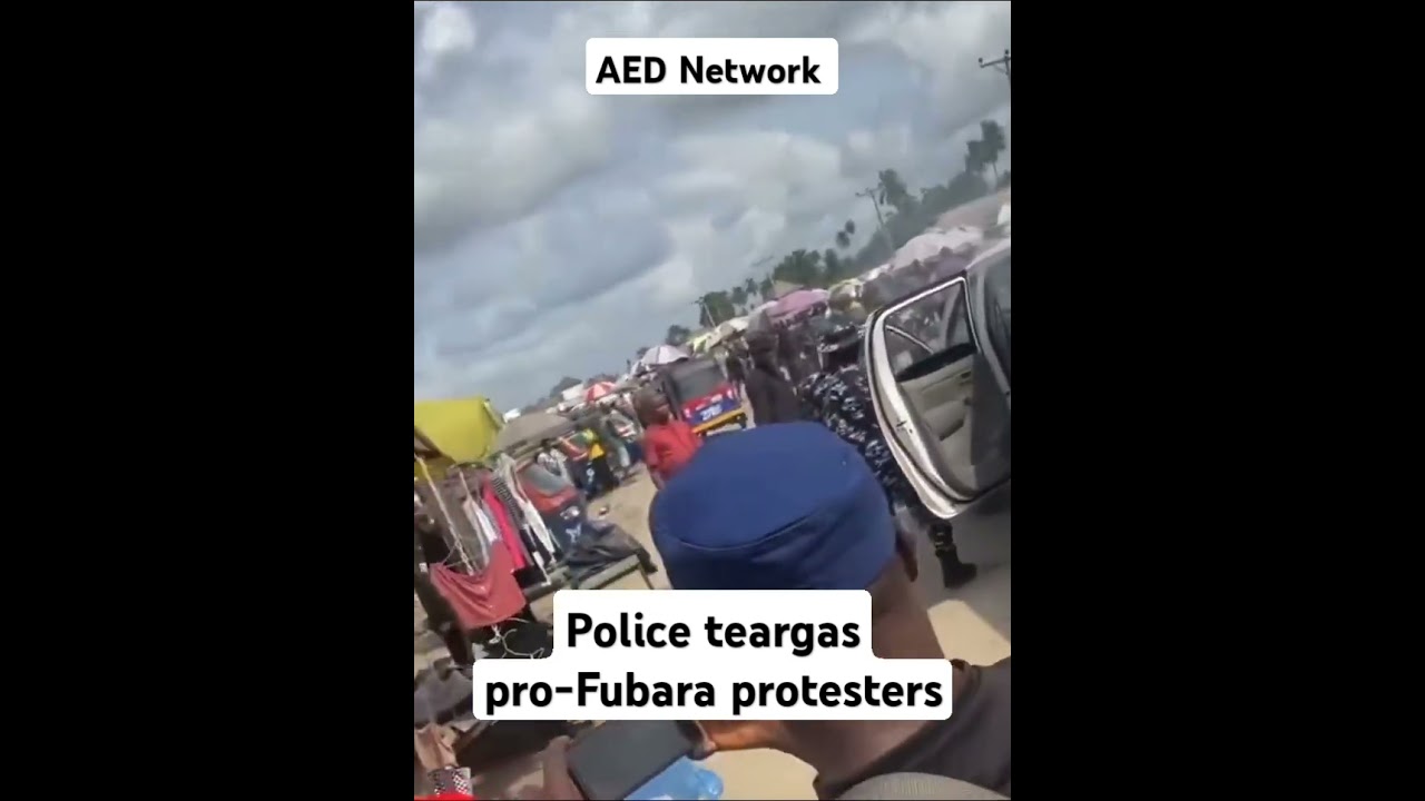 Police teargas pro-Fubara protesters #governance #latestnews #apc #wike #fubara #police #pdp
