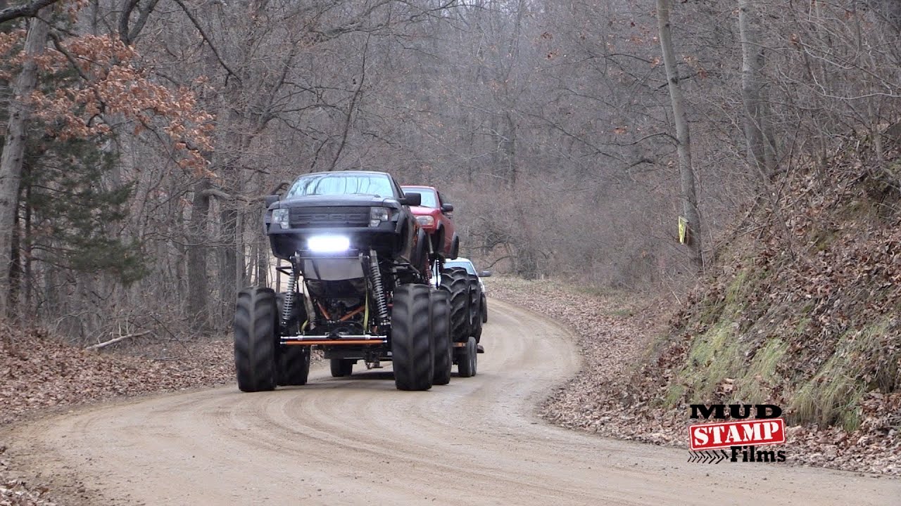 Showing up to the Mud Bog LIKE A BOSS!
