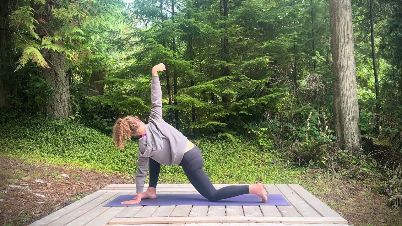 20min Energy Healing Mobility Practice for the Wrists and Heart Chakra