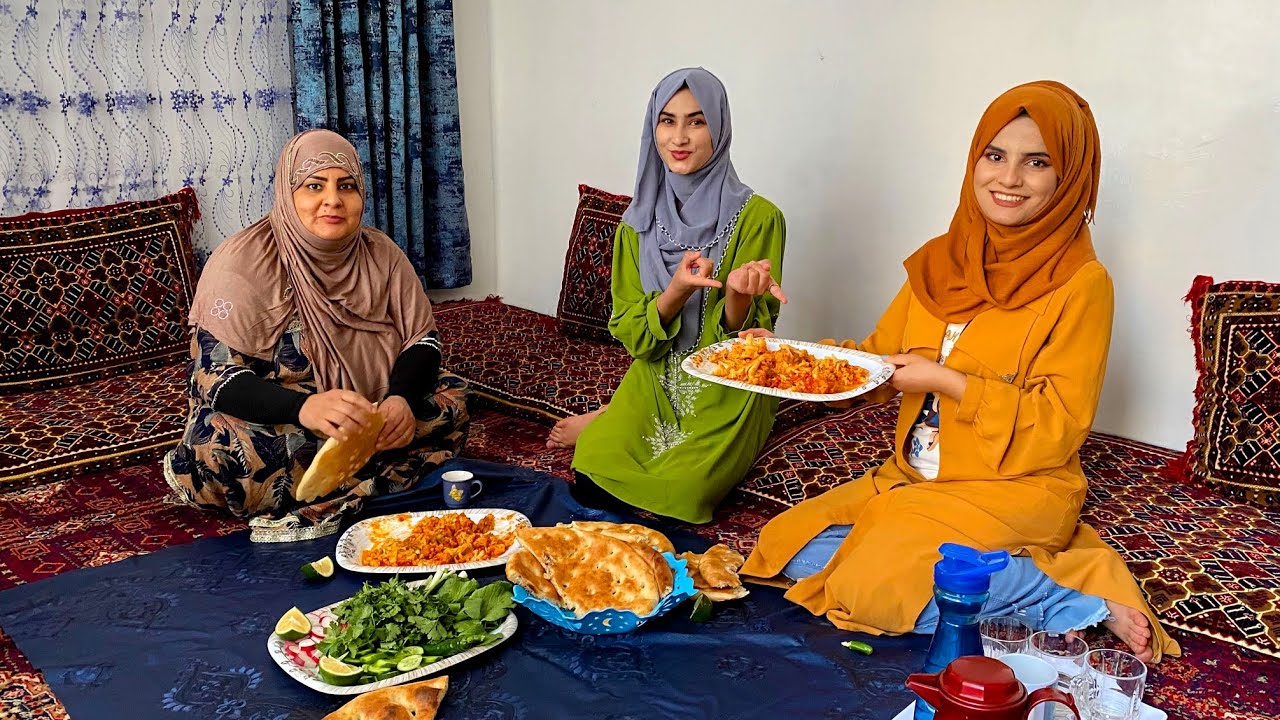 آشپزخانه: پختن گلپی افغانی دست پخت مادر جانم 😍