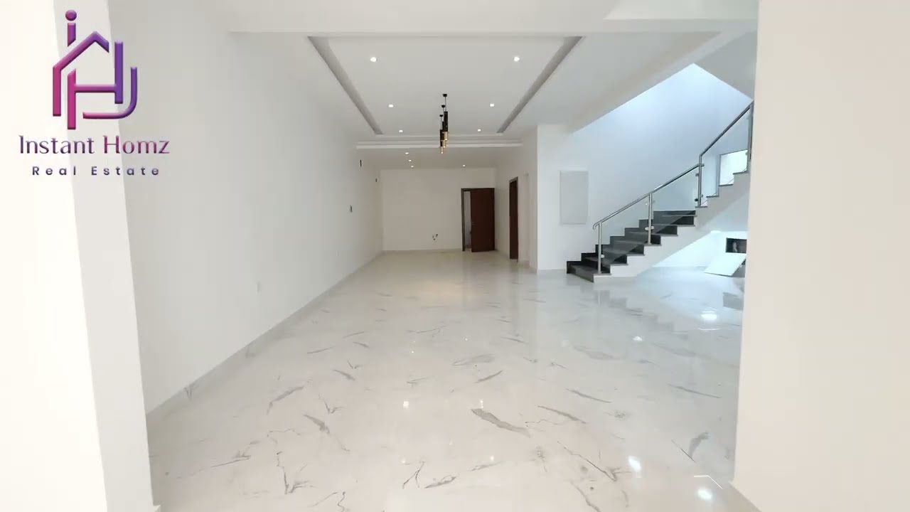 EXCLUSIVE 4BHK VILLA | LUXURY and SPACE | MODERN (MH S35)