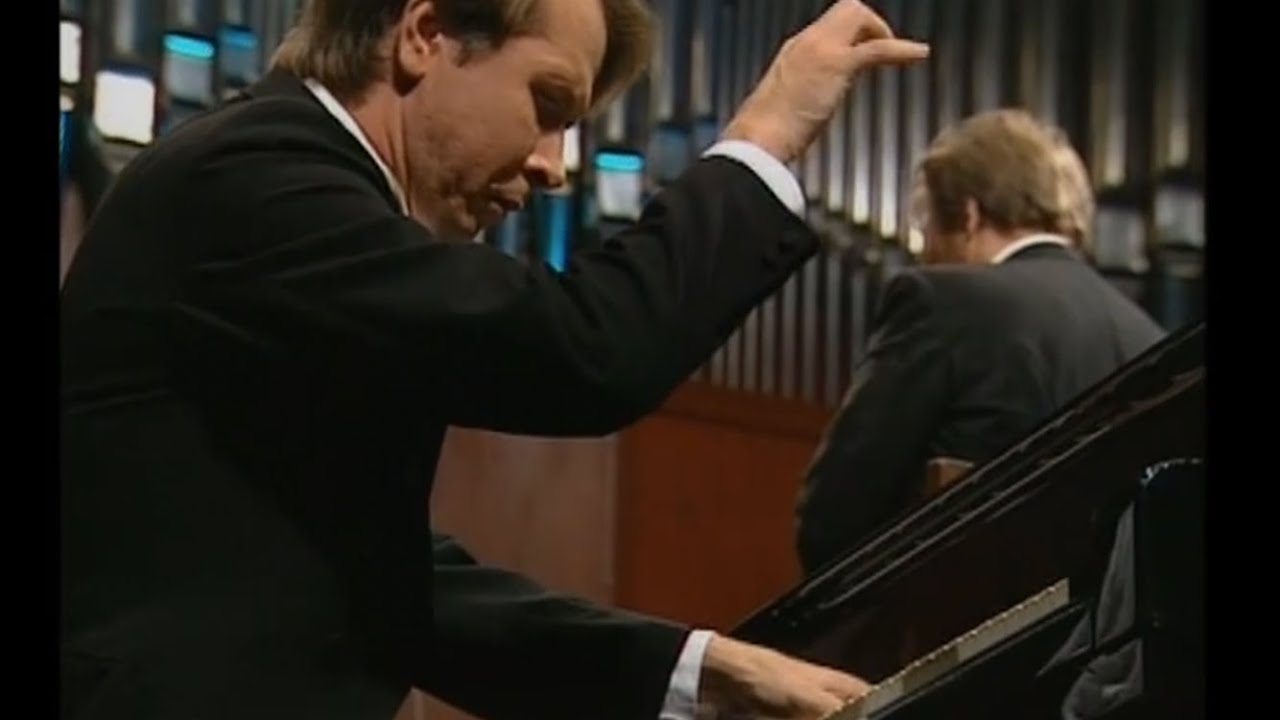 [1990] Tchaikovsky : &ldquo;Contrastes&rdquo; from &ldquo;Fantaisie de Concert&rdquo;