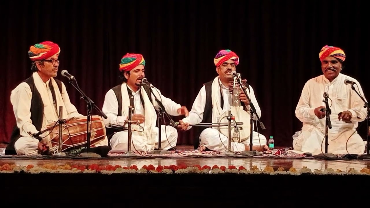 Alfat in bin un bin performed by Manganiyar Maestros 