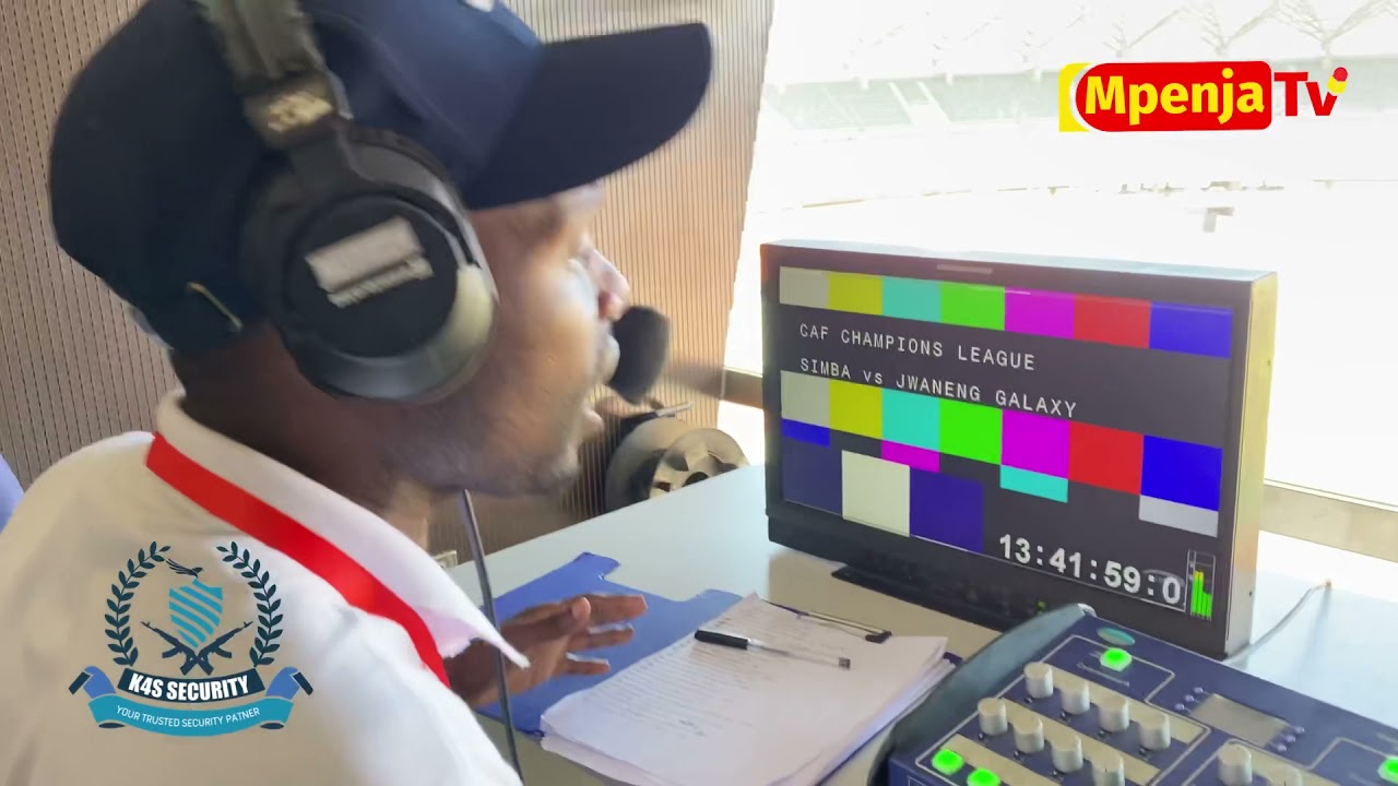 MTAZAME BARAKA MPENJA AKIFANYA MAJARIBIO YA KUTANGAZA MECHI YA SIMBA VS JWANENG GALAXY/MOTO UNAWAKA