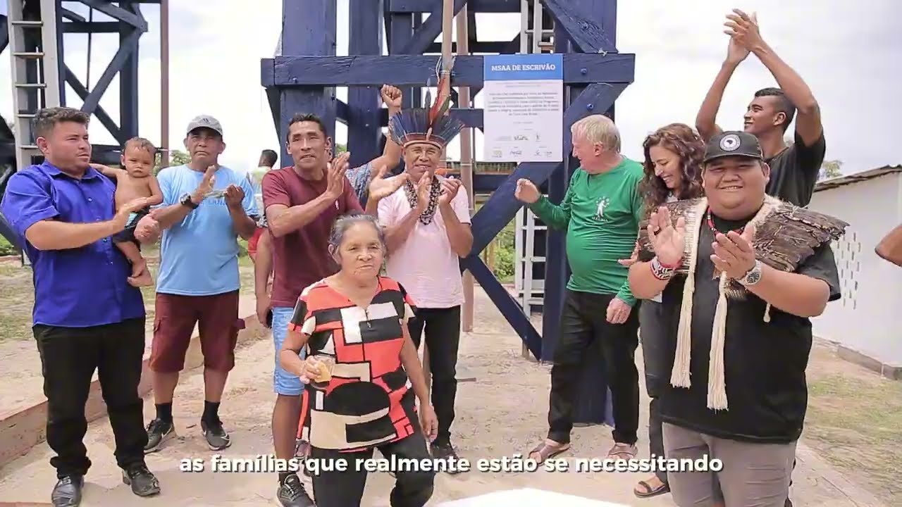 Água encanada movida à energia solar e banheiros chegam à comunidade Escrivão