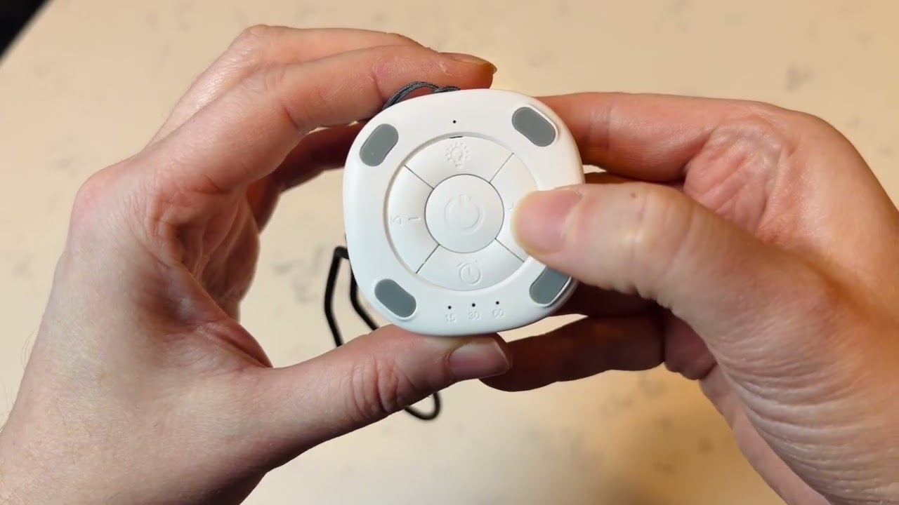 Travel White Noise Sound Machine Review | 20 Sounds and Night Light