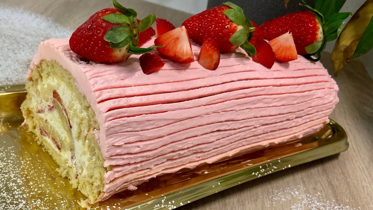BÛCHE À LA FRAISE 🍓 RECETTE GOURMANDE FACILE ET RAPIDE !