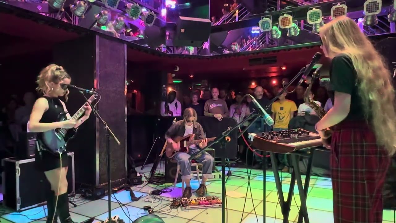 Nilüfer Yanya-Like I Say (I Runaway) @ Pryzm, Kingston, 16th September 2024