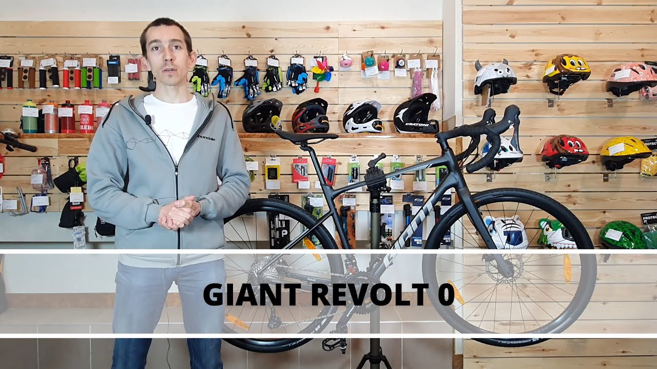 Обзор велосипеда Giant Revolt 0 (2021)