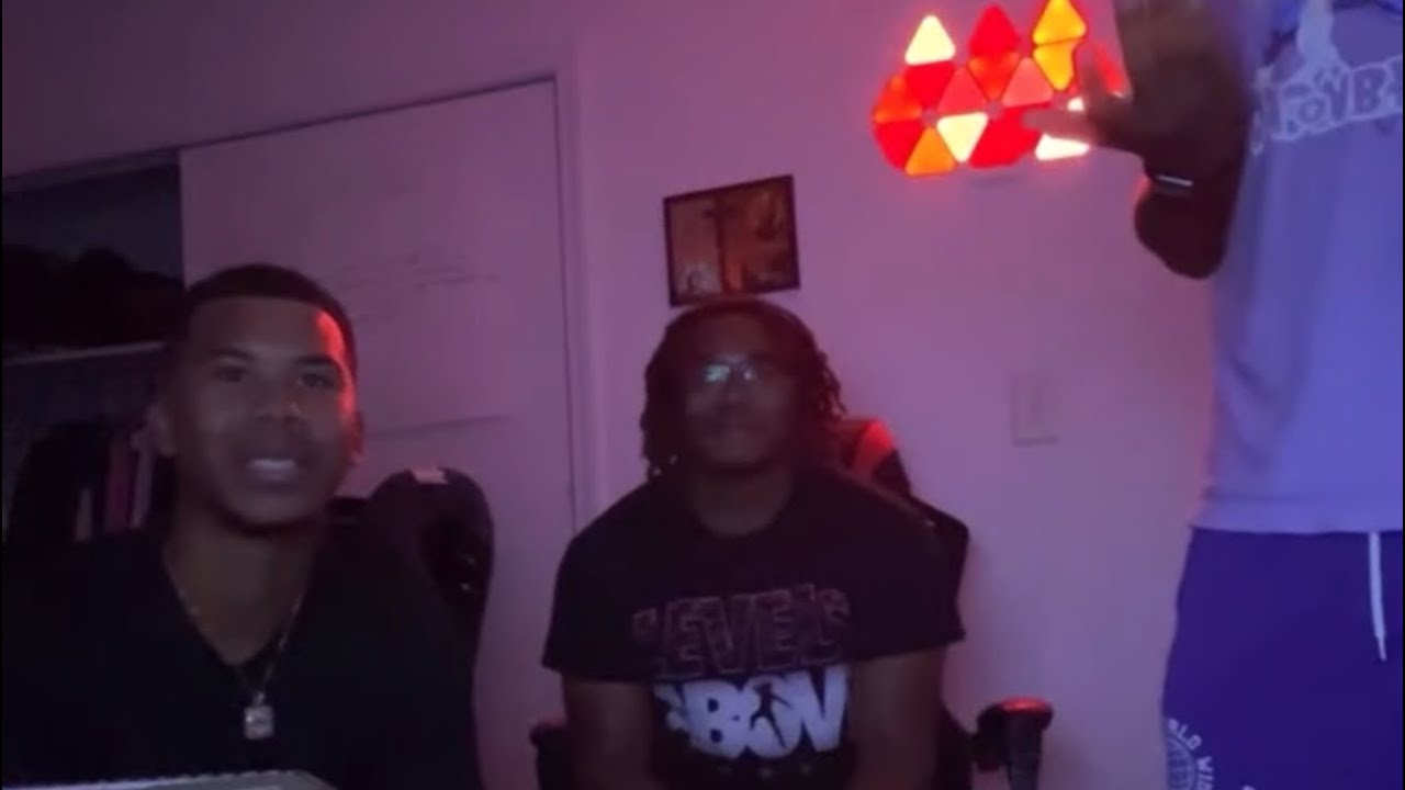 Mini Vlog| WWE SummerSlam 2024 Watch Party! (BEST MOMENTS During Livestream Reaction)