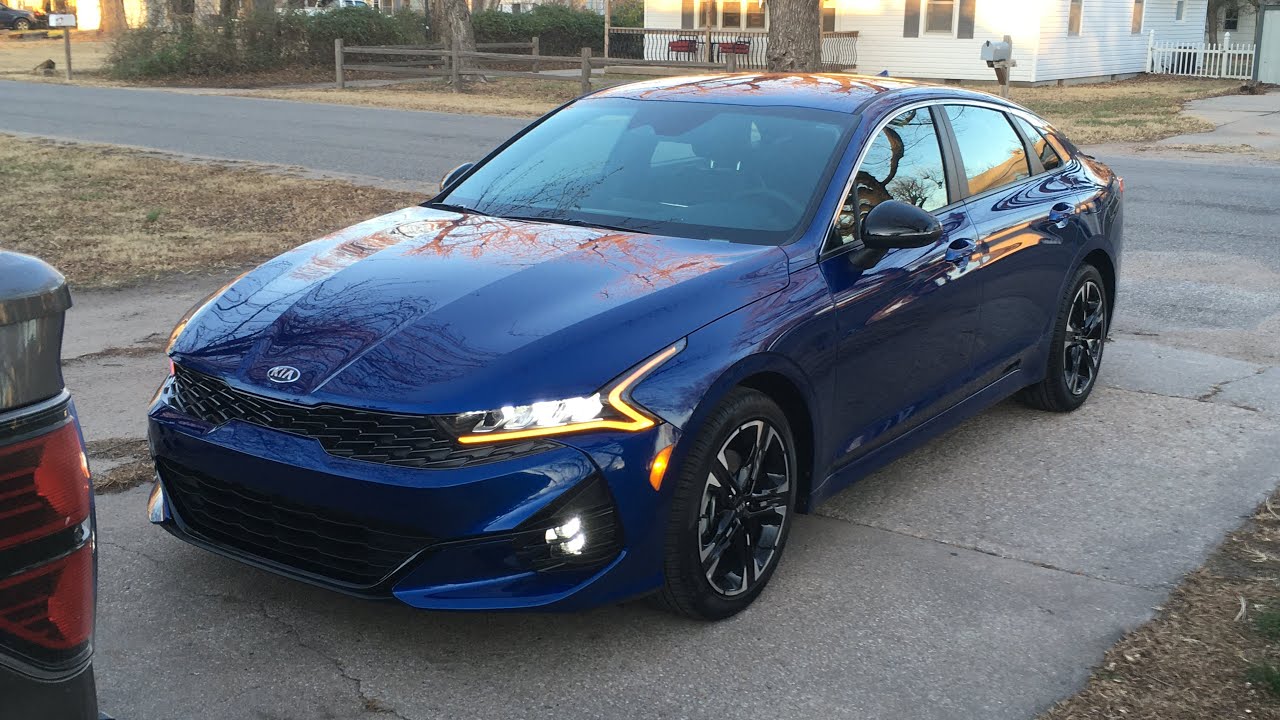 2021 Kia K5 Door Panel Removal and Speaker replacement.