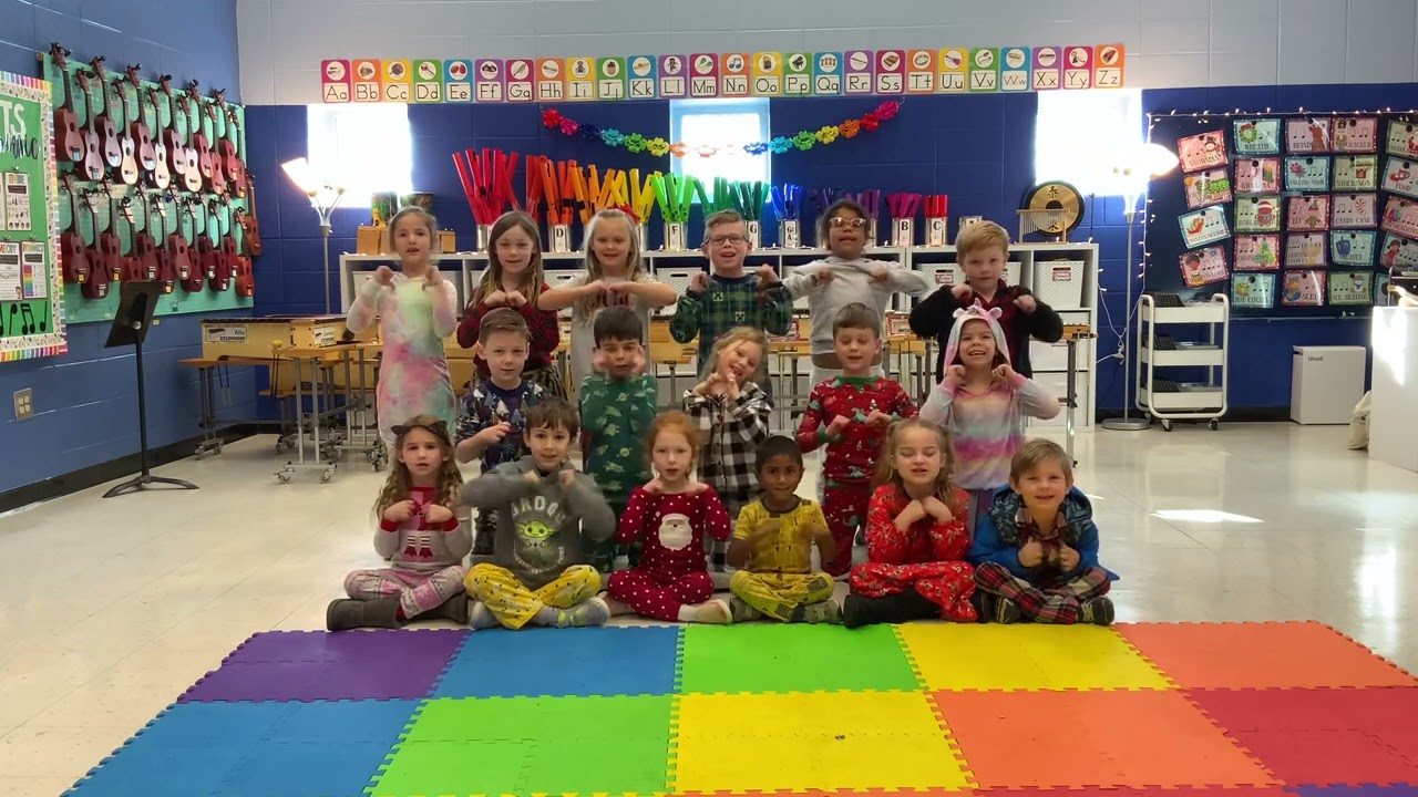 What’s In That Stocking? (Ms. Stockdale’s Kindergarten Class)