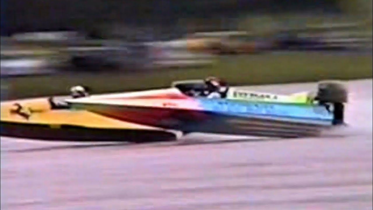 Moton&aacute;utica Anos 90 Categoria V1700