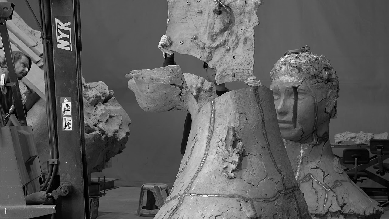 Mark Manders 'Tilted Head' in progress