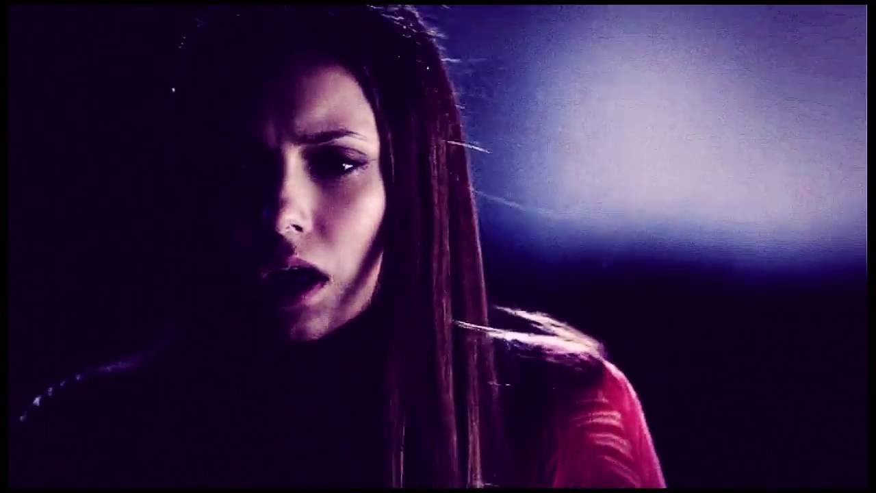 ► Damon and Elena - Something has changed
