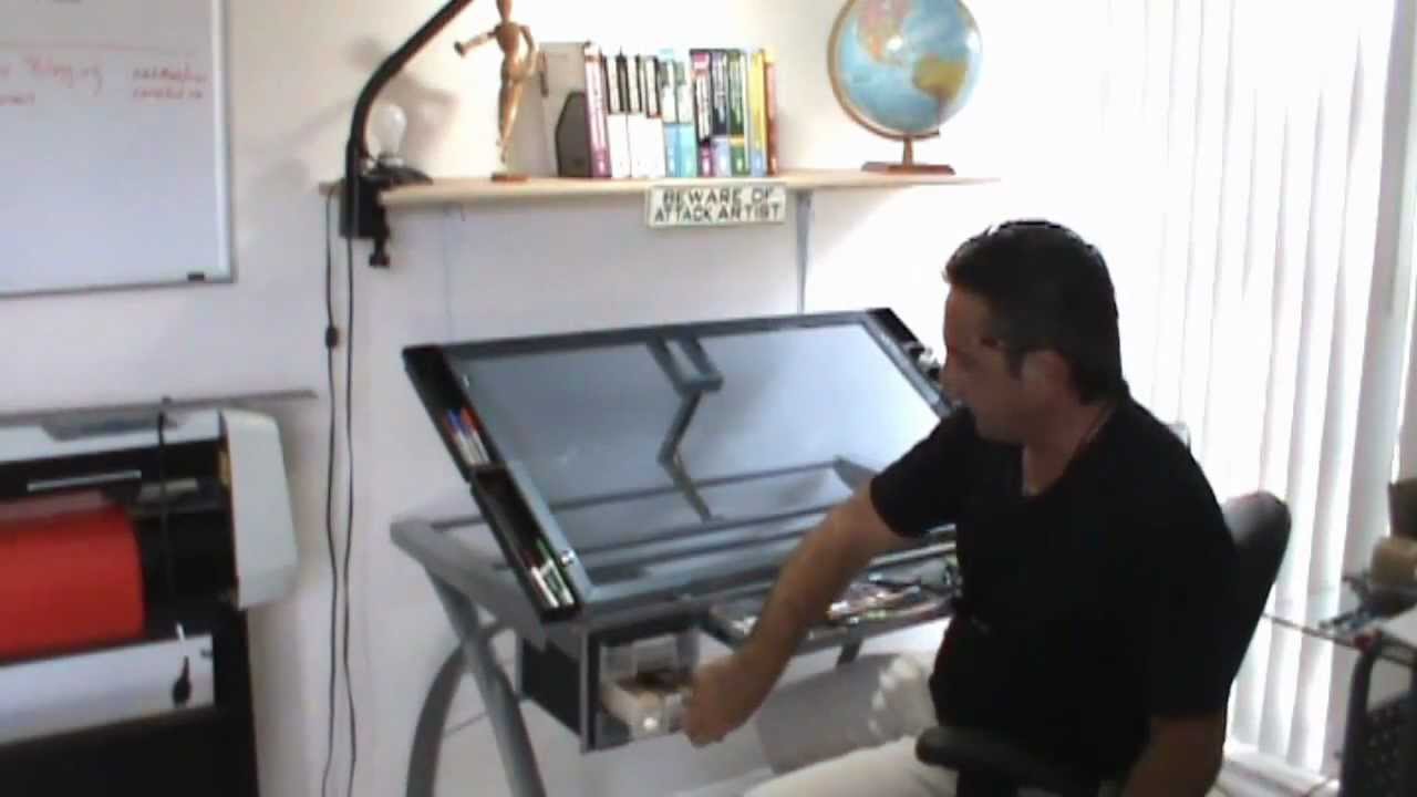 Studio Designs Futura Craft Station Draftsman Table for artists review