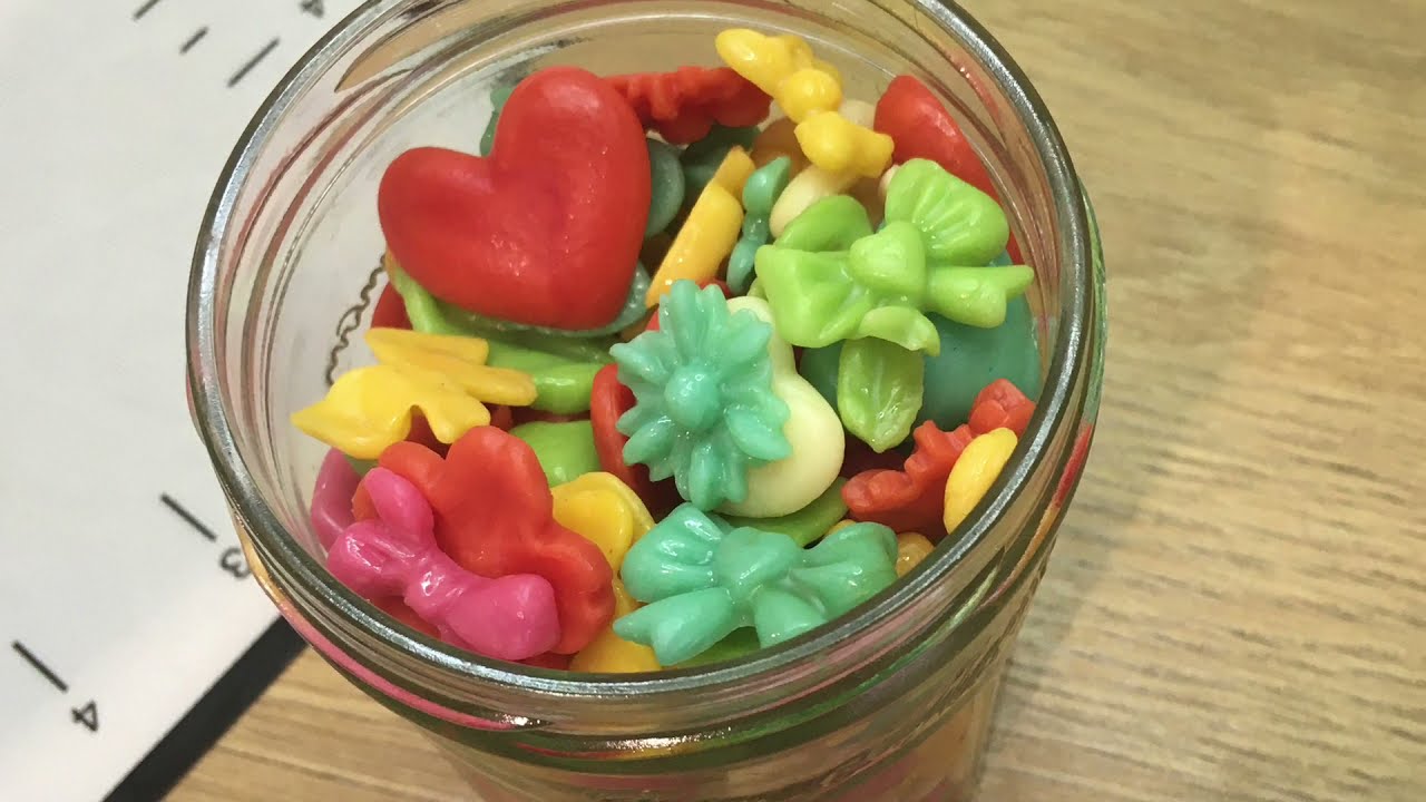 Motifs chocolat plastique pour la décoration des gâteaux 🧁