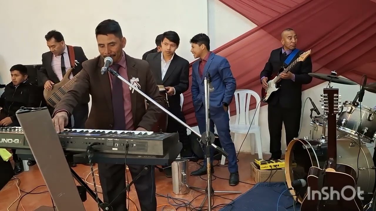 Los Discípulos del Príncipe en el Centro de Convenciones Xoljuyub Totonicapan Boda Reyes Chanchavac.