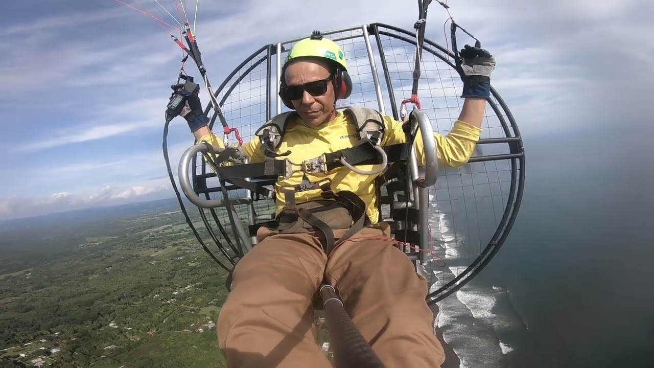 Paramotor en Playa San Diego, El Salvador. Pt.3
