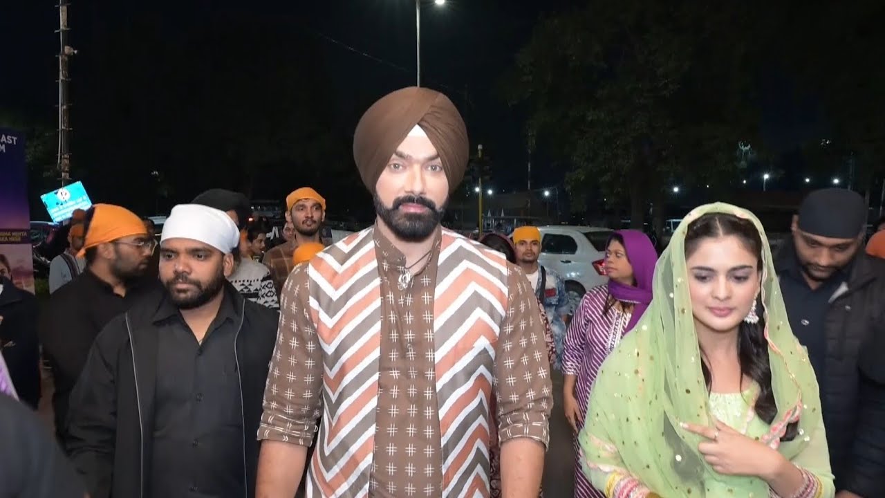 Avinesh Rekhi and Tanisha Mehta Seek Blessings At Gurudwara - Ikk Kudi Punjab Di Serial