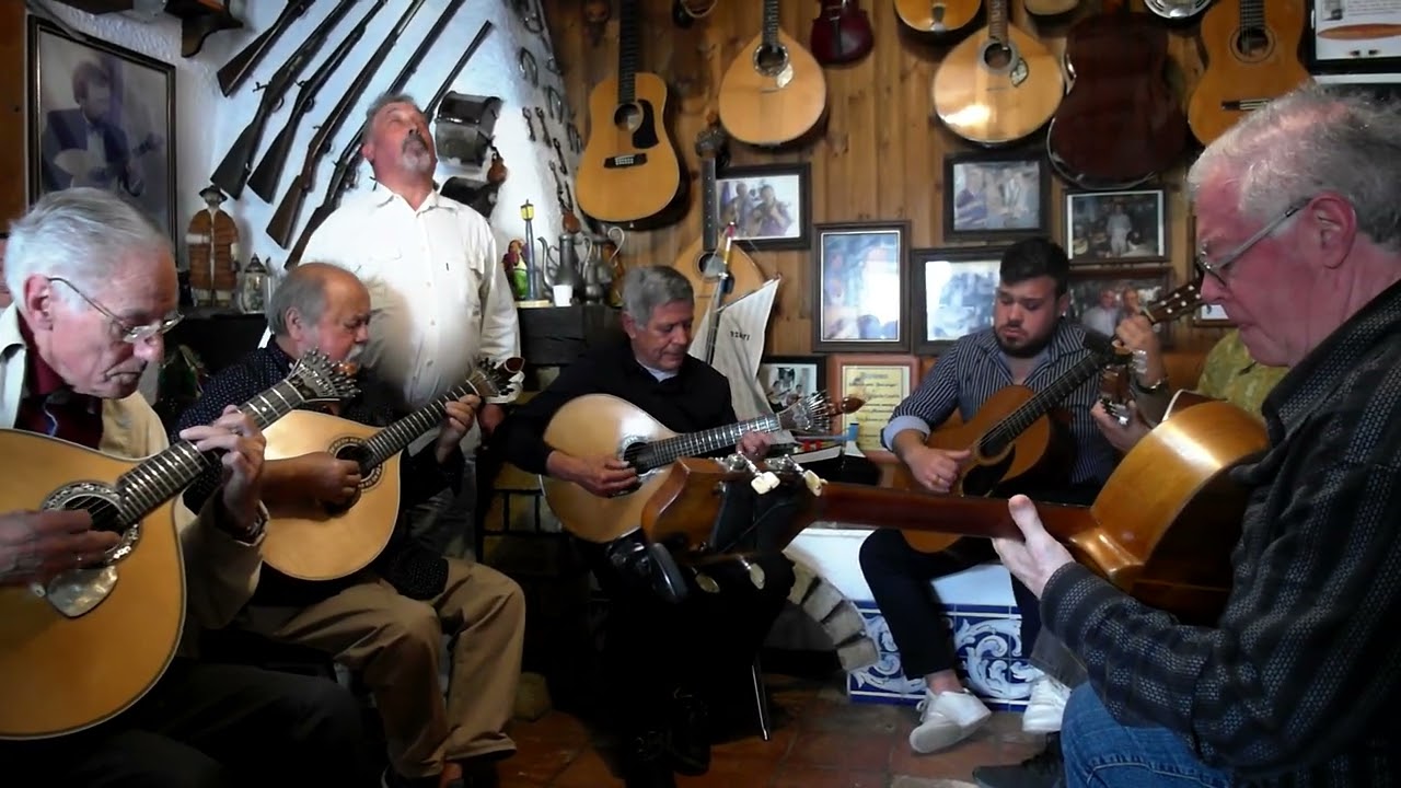 Eu lembro-me de ti chamavas-te FR-EN-IT Joaquim Valverde -Tertúlia do Fado -Fernão Ferro, 29-3-2023