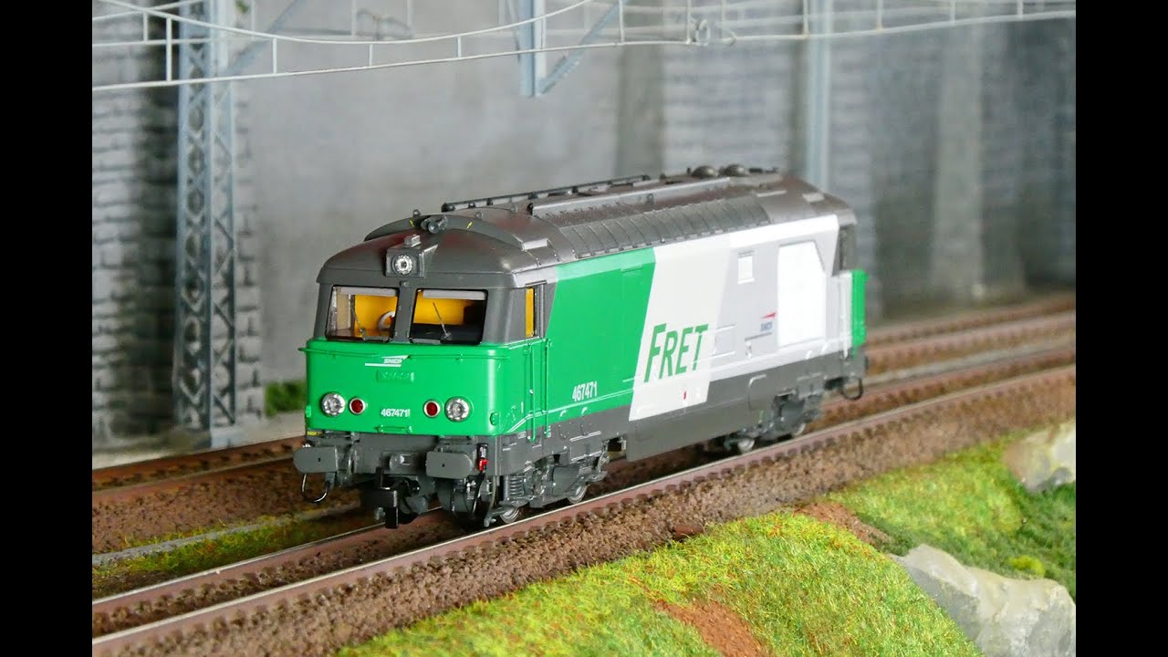 Ree Modeles MB241 Locomotive diesel BB 67471, sans persienne, Livrée FRET, SNCF, dépôt Longueau